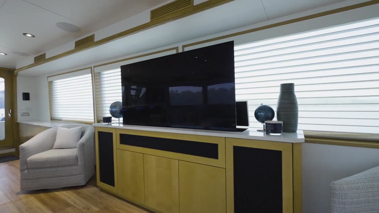 1995 Broward 110 Motor Yacht Alexandra Jane