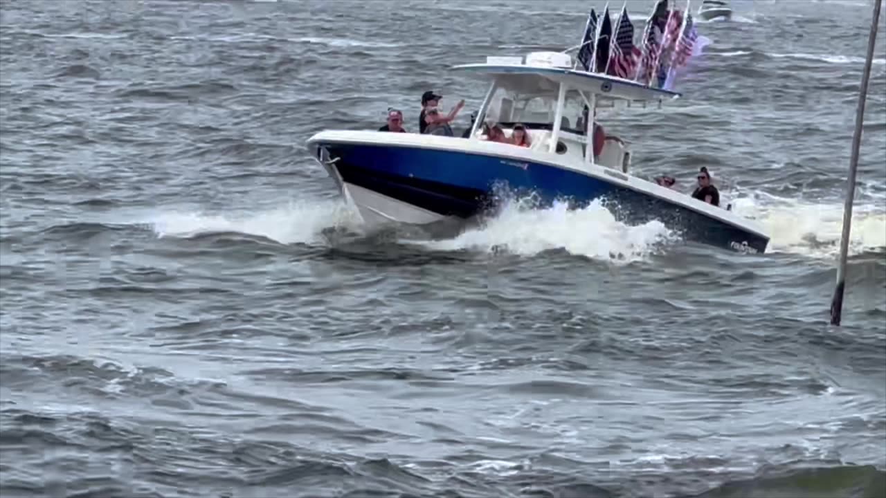 Trump Boat Parade on the Jersey Shore,