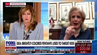 Maria Bartiromo shreds politician on border