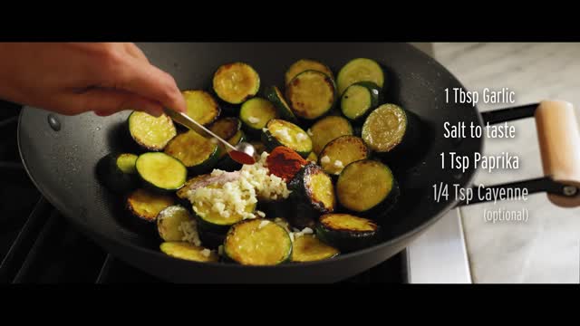 Garlic Zucchini Stir Fry in Under 10 Minutes!