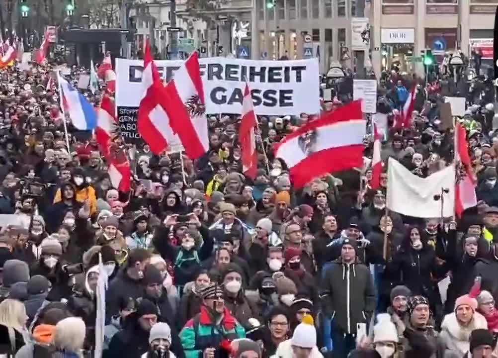 Vienna citizens packing the streets today screaming Freedom