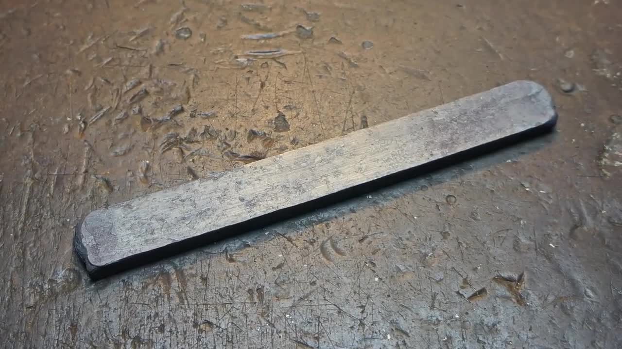 Meteorite Damascus steel.8