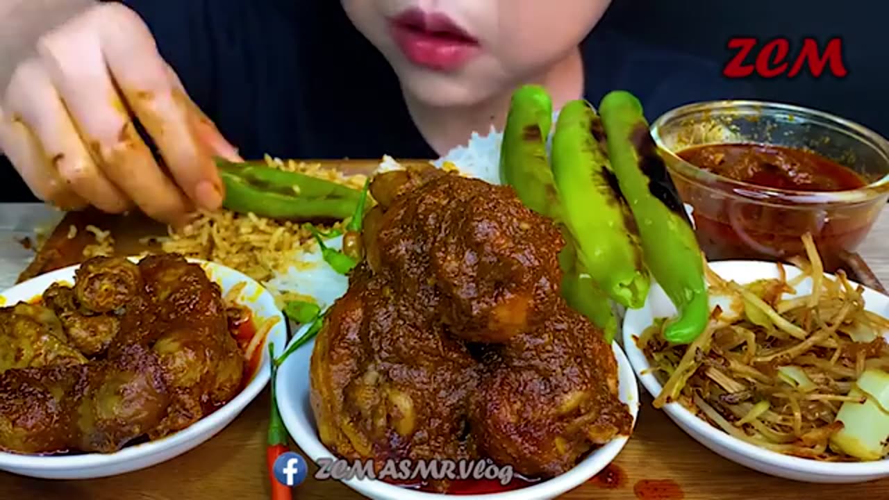 SPICY CHICKEN LEGS LIVER AND GIZZARD CURRY, STIR FRIED LEEK ROOT & WHITE RICE