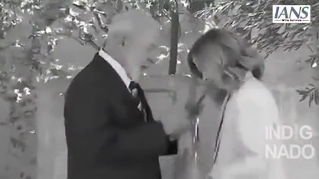 Leftist president Lula tried to hug Giorgia Meloni but she stopped him