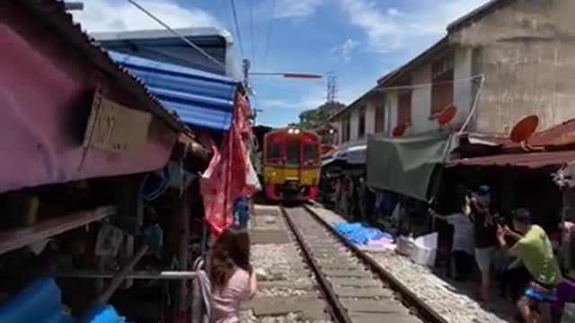 The Most Dangerous Railway Market in Thailand