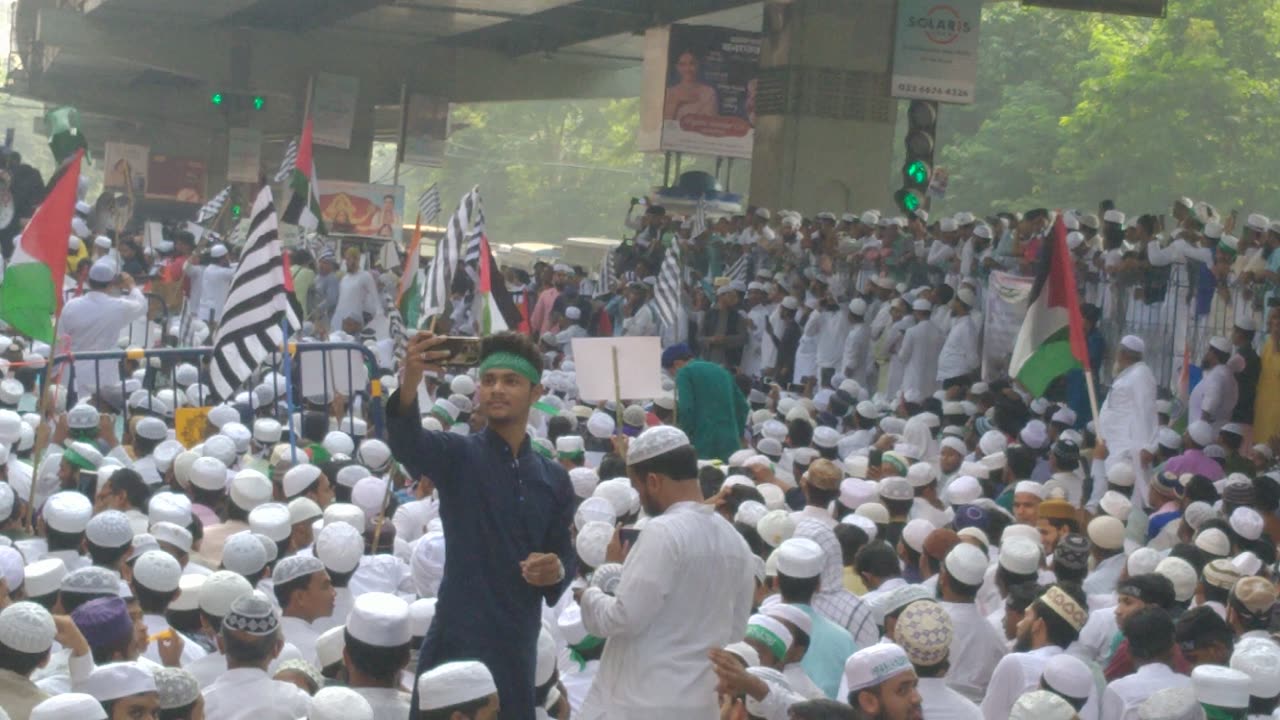 Jamiat Ulema-E-Hind holds protest march in Kolkata, calls for peace in Palestine