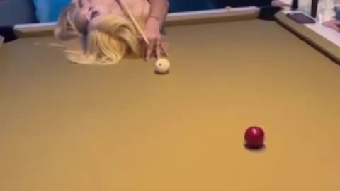Funny, failing to shoot was disturbed by friends