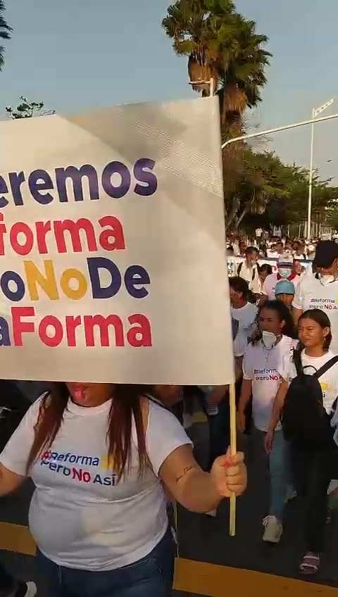 Protesta contra reforma a la salud