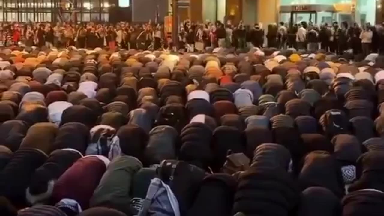 Mass Immigration: Canada | Muslims Showing Dominance