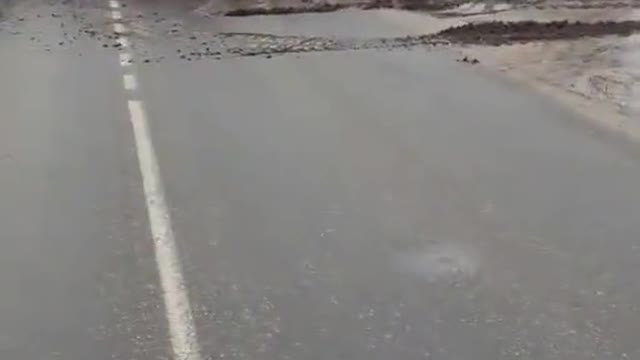 Russia is pulling troops to the border with Ukraine!!!
