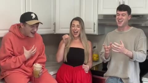 wow😲 they can sing