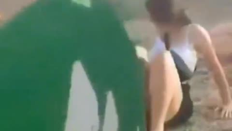 Girl Hydraulic Presses Herself