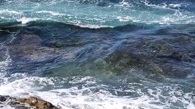 Ocean Waves at La Jolla Cove