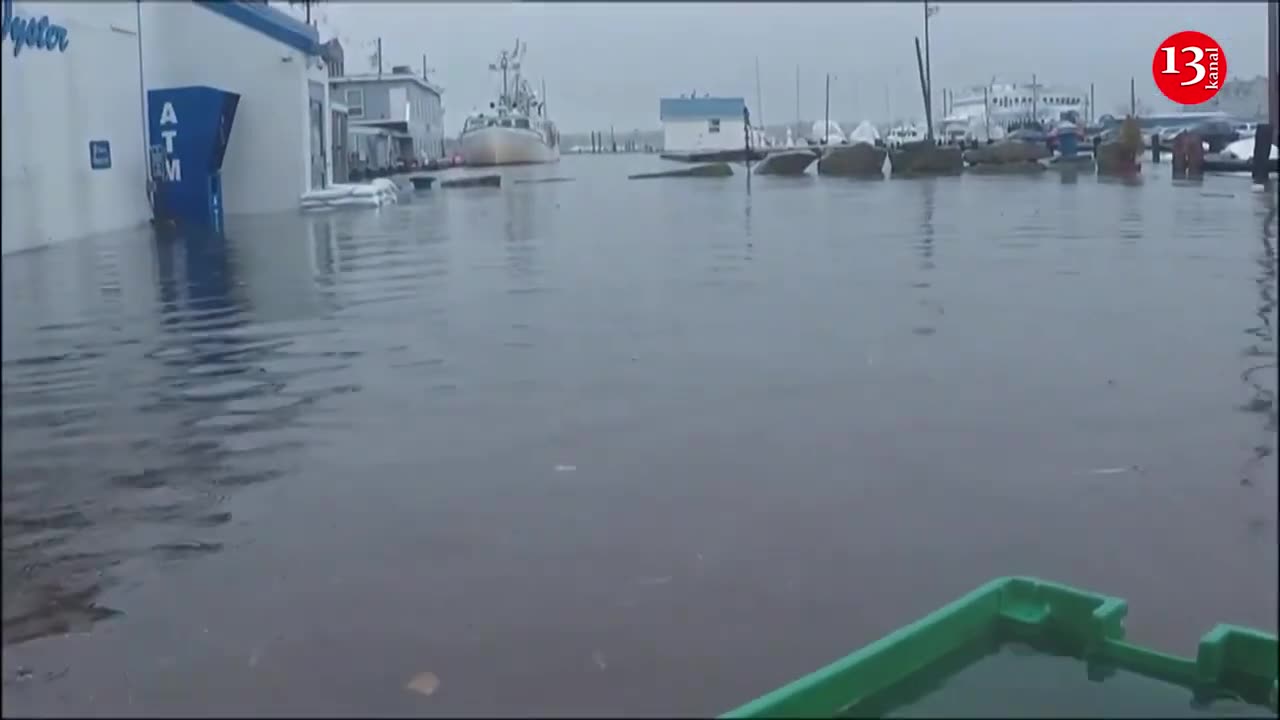 Record high tides hit Maine and the northeast