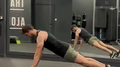 3. Push Up