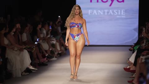 Marissa Dubois in Slow Motion _ Miami Swim Week 2023