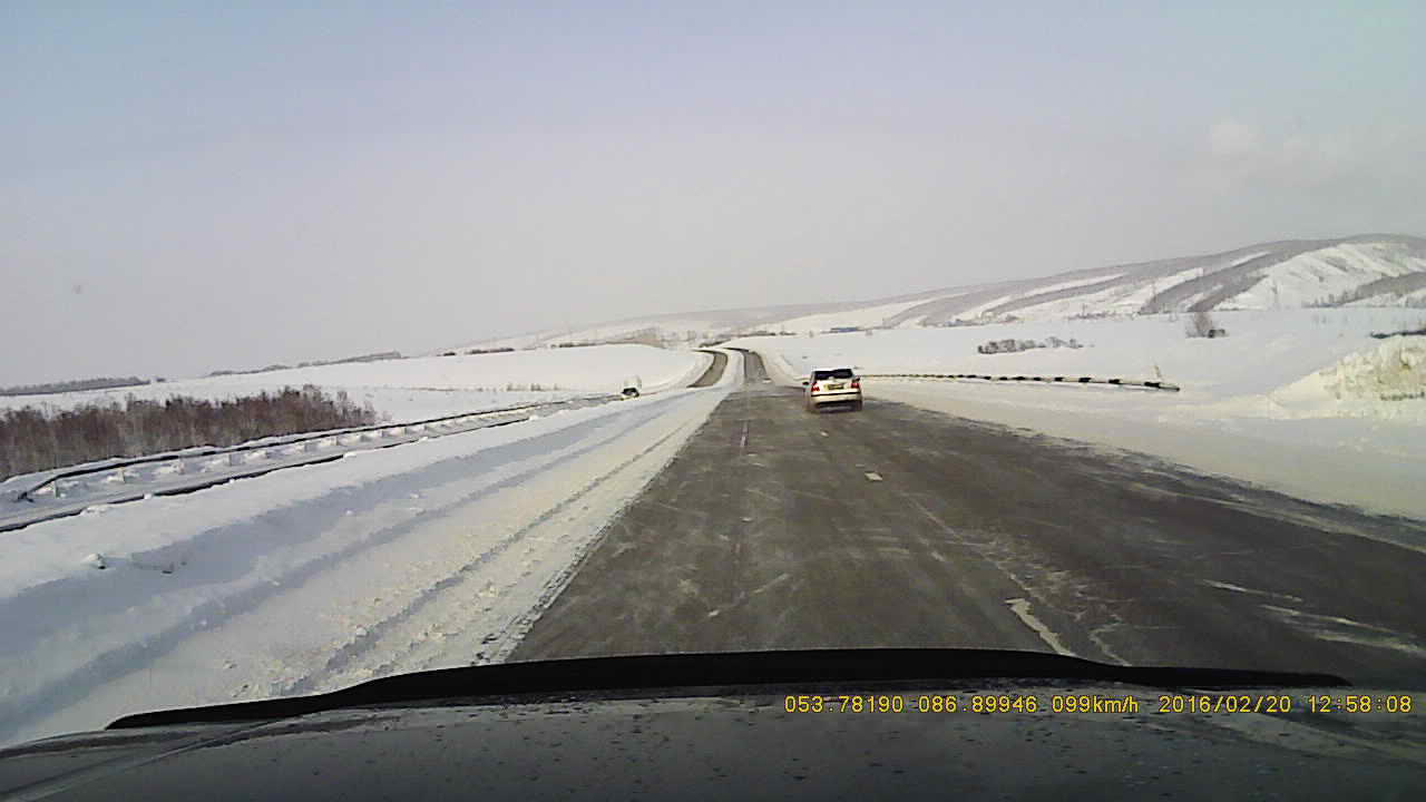Wait For It! Car Crashes on Snowy Russian Road