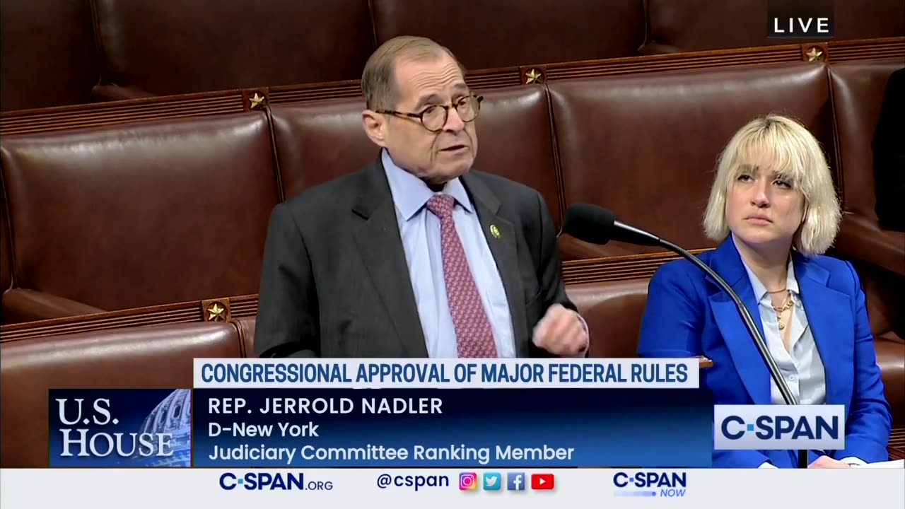 “Θα πρέπει να θεωρείται κακοποίηση παιδιού αν οι γoνείς δεν φορούν στα δίχρονα μάσκα”