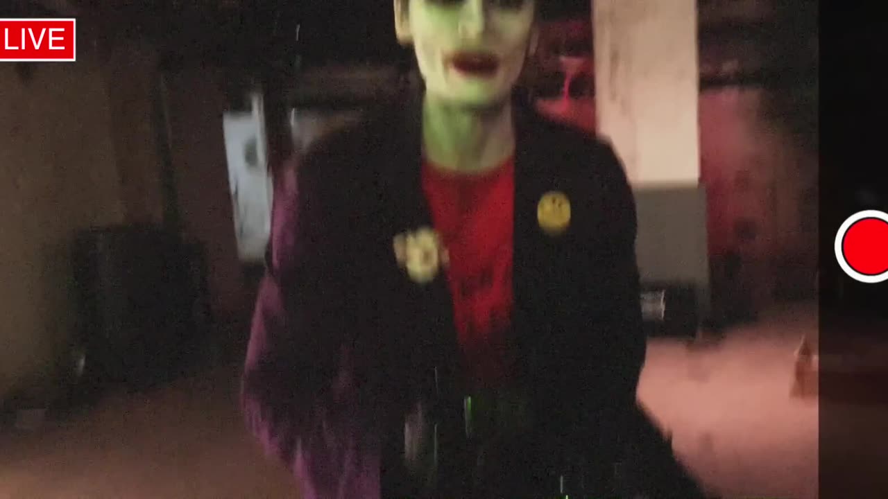 JOKER vs NEGAN The Walking Dead