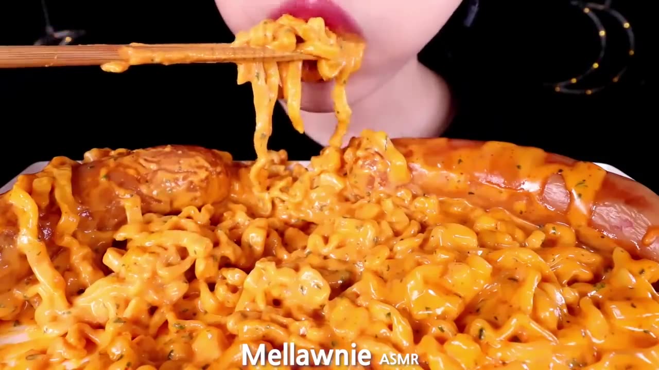 ASMR CHEESY CARBO FIRE NOODLE