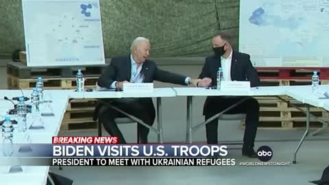 Biden meets with US troops in Poland