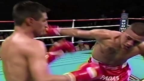 Erik Morales (Mexico) vs Guty Espadas Jr. (Mexico) II - KNOCKOUT, Boxing Fight Highlights | HD