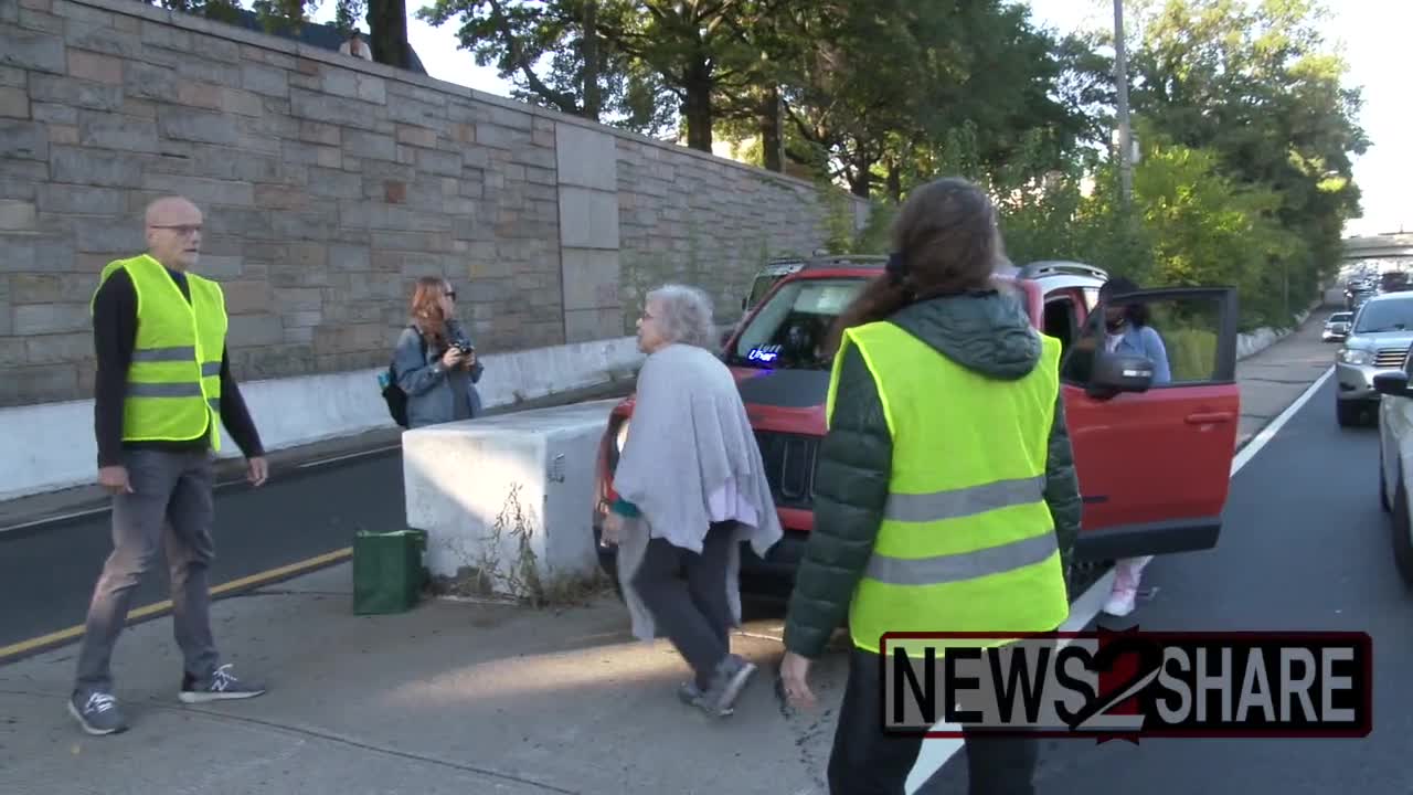 “Move Before I Pull My Gun Out”: Irate DC Commuter Gets Pass from Climate Protestors