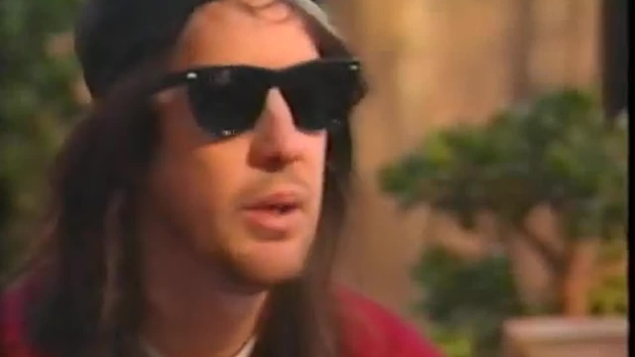 1995 - Todd Rundgren on The Band's 'Stage Fright'