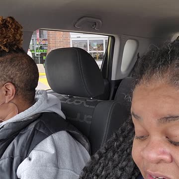 An elderly woman calls 911 #jokeoftheday