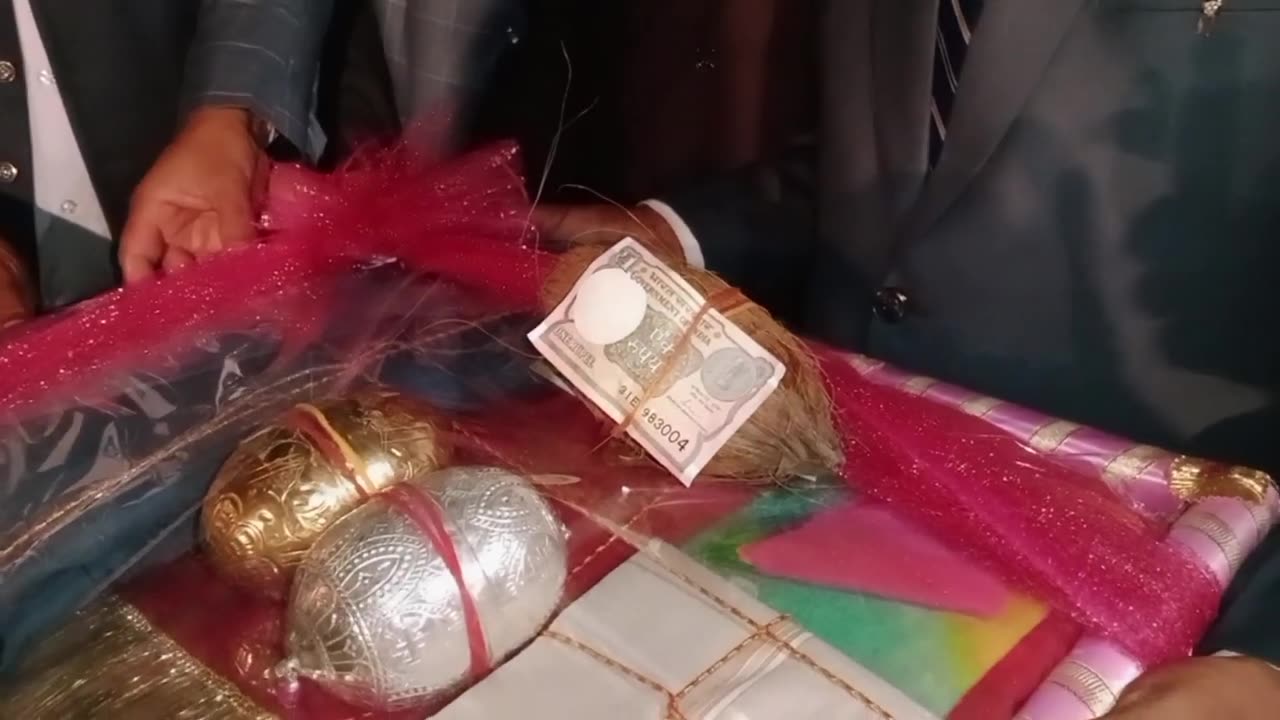 Dahej me liya sirf ak rupiya or nariyal...Taranagar