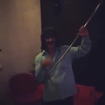 Iranian Bruce Lee stunts MUST SEE