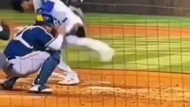 Baseball Pitching Fail | Baseball Funny | Pitcher funny | Catcher funny | Sports Fails #Shorts