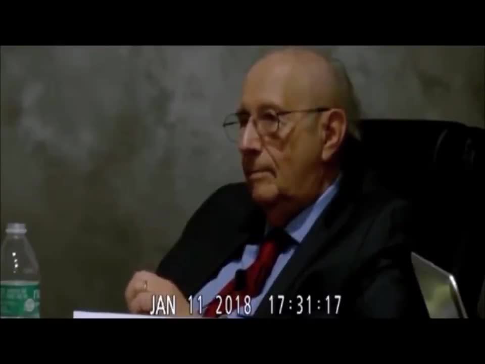 OMG THEY ADMIT THEY CUT UP FETUS "before we decided to use them to make vaccines"