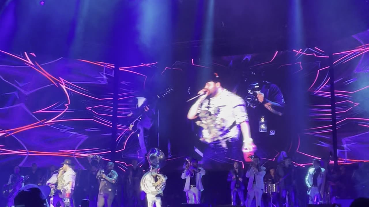 ​ @luisrconriquezCanalOficial performing EL BUHO in ONTARIO, CA! #shorts