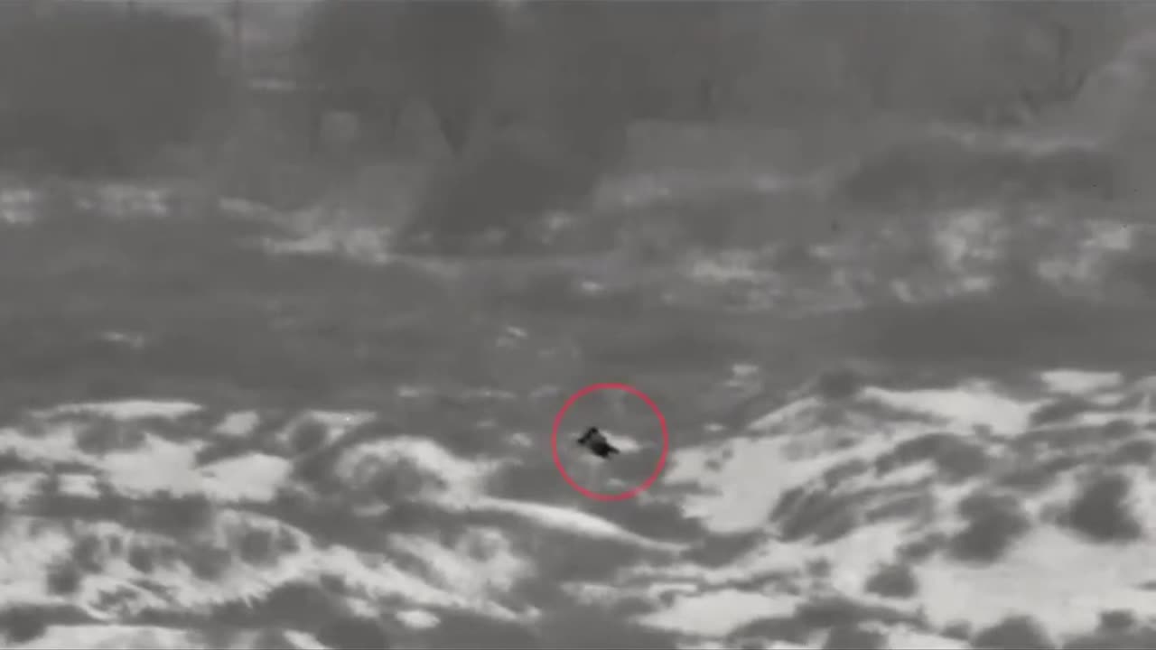 Vídeo mostra terrorista do Hamas sendo morto por bomba israelense