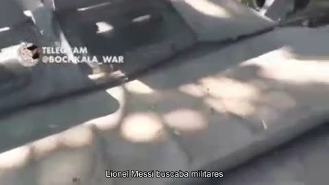 Y esta es la región de Kherson. Los ocupantes huyeron de estas trincheras muy rápidamente.