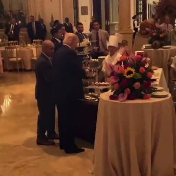 Trump is at it again