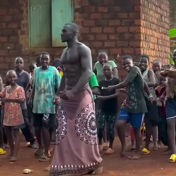 Leader of the village takes control of the moves #dance #shorts