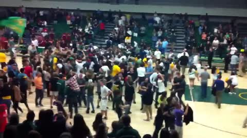 Cal Poly Pomona Buzzer Beater! (Double Overtime)