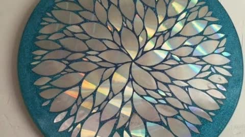 Very beautiful reuse old CD craft/ home decor waith CD craft