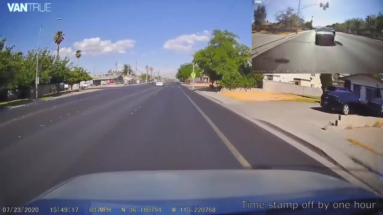 Epic road RAGE fails _ road rage karma _ road rage gone wrong