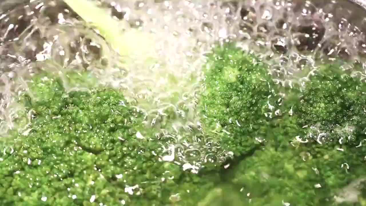 Cooking Boiling Broccoli Vegetables Pot Hot