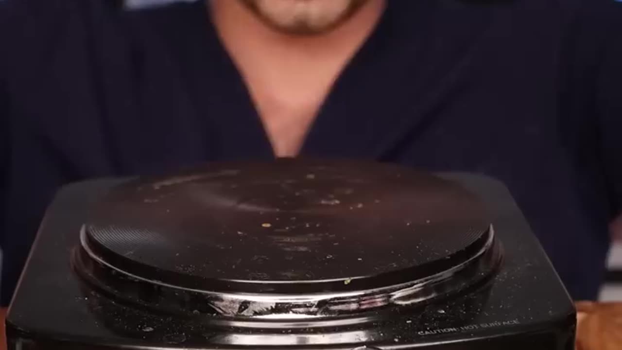 Chocolate ASMR vs Cavities !?