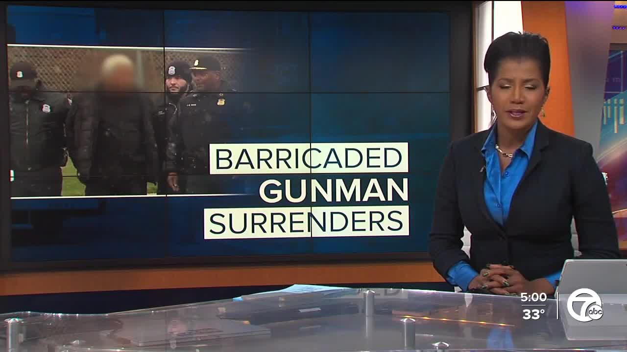 DPD Chief White helps deescalate barricaded situation after 1 killed in package dispute_1