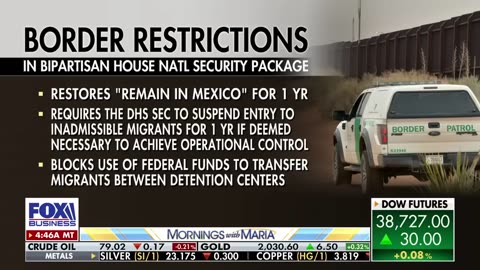 Texas is building a military base camp along the border with Mexico.