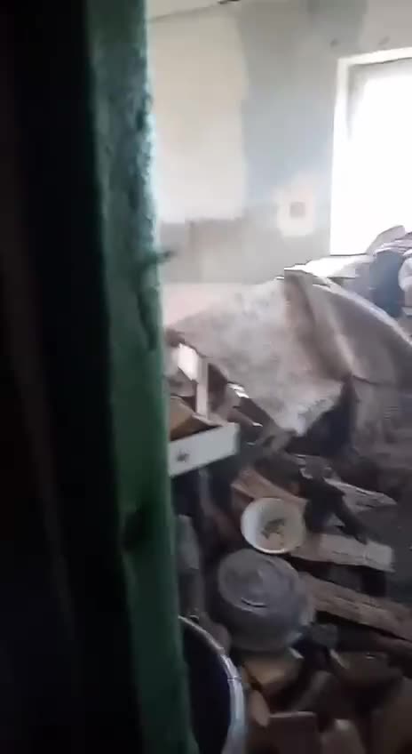 Bakhmut: from house to house