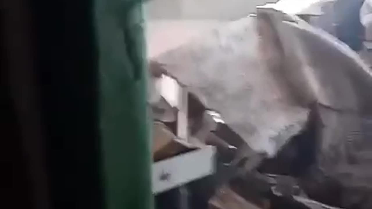 Bakhmut: from house to house