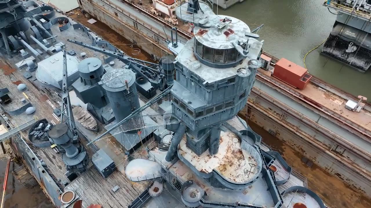 BattleShip Texas vs Oil Plat From...