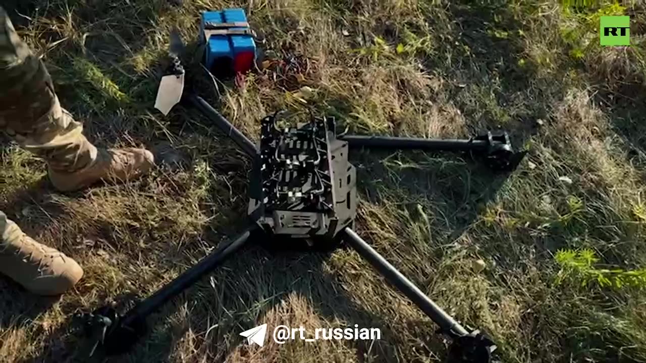 První záběry ukrajinského dronu Baba Yaga sestřeleného u vesnice Rabotino