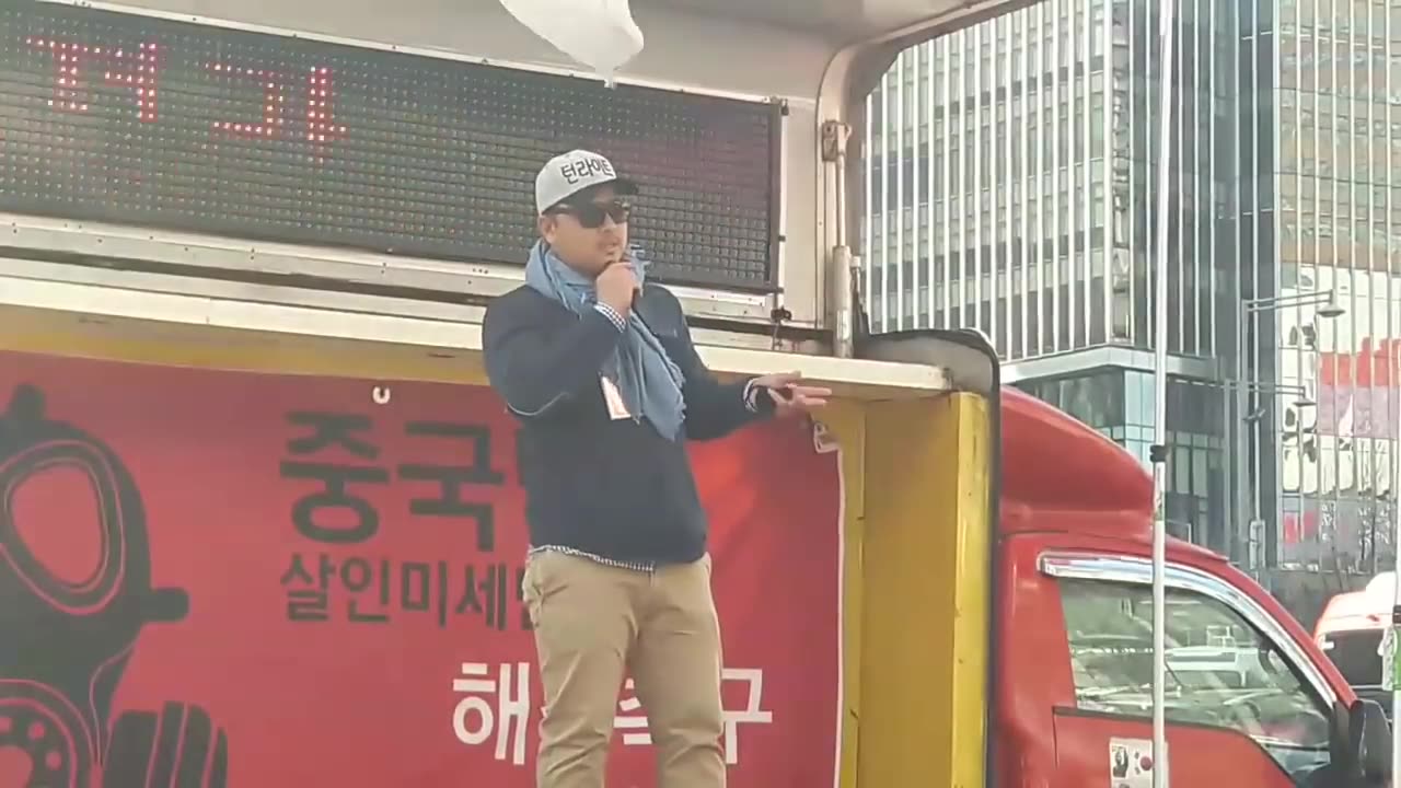 20190318_V3_S04(Ey2ijGBSxOY)좌파에서 우파로 전향한 청년이